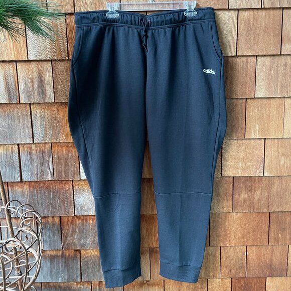 NWT Adidas Cozy Black Fleece Joggers with Pockets in Women's 2X - Picture 1 of 11